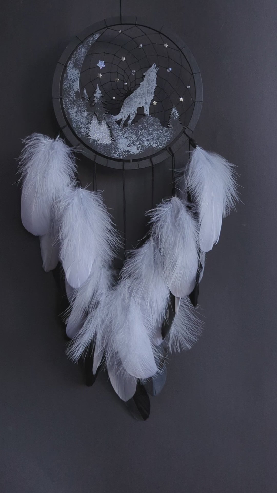 Handcrafted Wolf Totem Dream Catcher, Native American Inspired Wall Hanging, Mystical Black and White Feathers, Perfect for Home Decor, Three Sizes Available