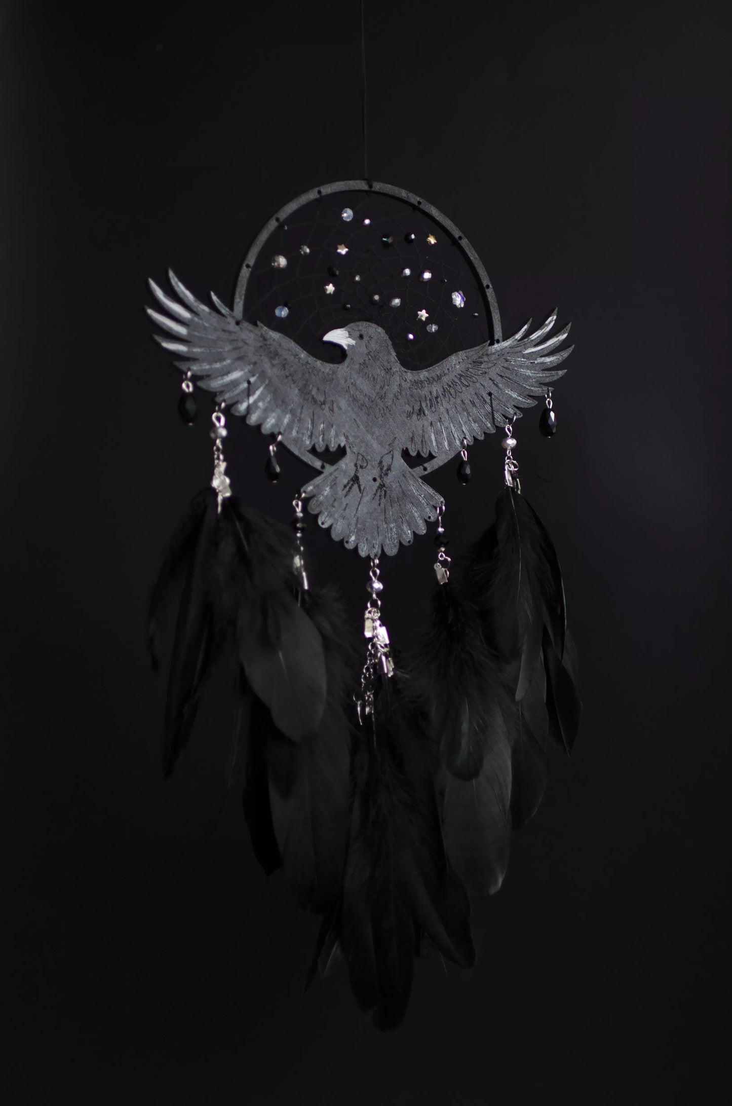 Raven Dream Catcher – Handcrafted Dark Aesthetic Wall Hanging with Feathers